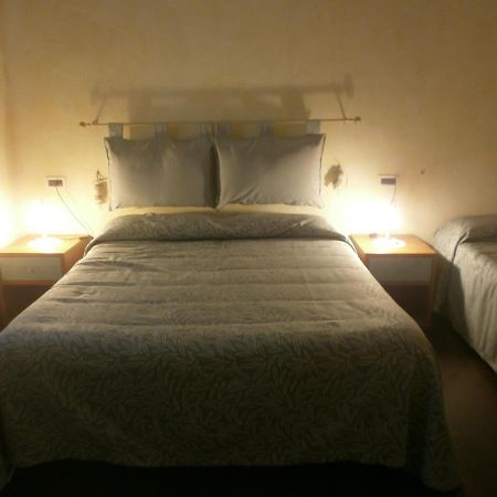 Albergo Vecchio Pavone Borgaro Torinese Zewnętrze zdjęcie